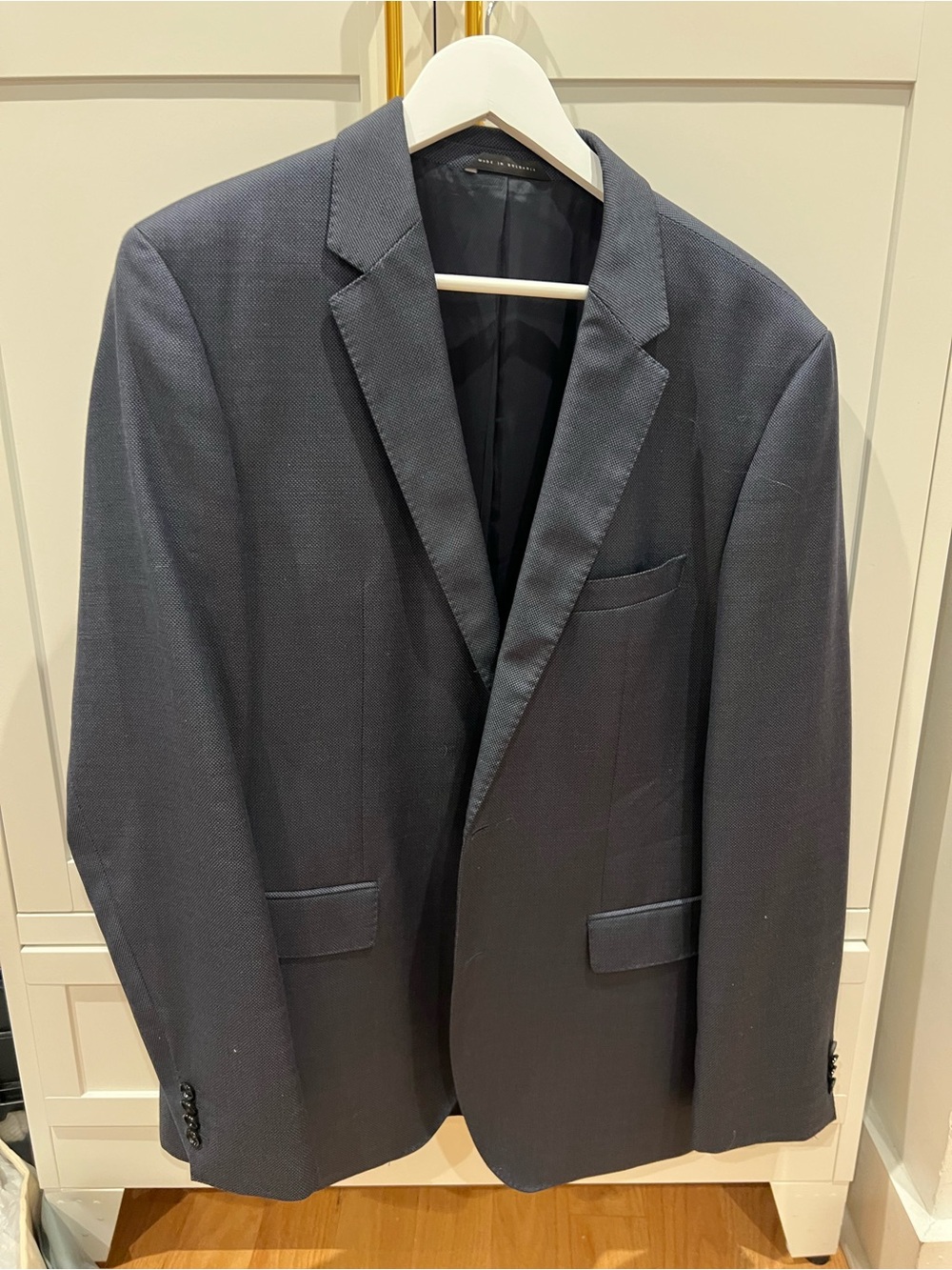 Hugo Boss Navy Textured Single-Breasted Blazer - Picture 1 of 3
